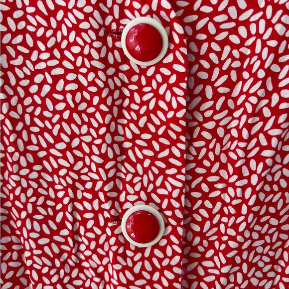 Vintage Ms. Chaus petites Red Dress with buttons - Picture 3 of 6